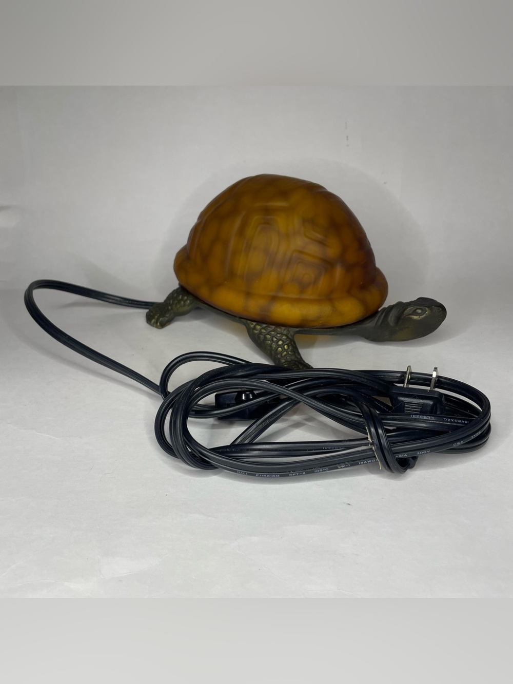VTG Amber Mottled Tiffany Style Glass & Brass Turtle Table Accent/Night Light 8" - Picture 2 of 10